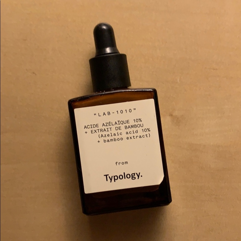 Typology Mattifying serum with 10% Azelaic acid